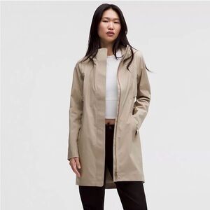 Lululemon Rain Rebel Jacket